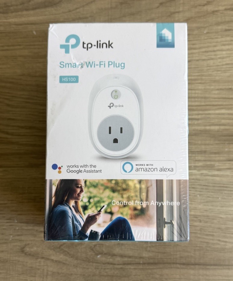 TP-Link – HS100 – Smart WiFi Plug – w/Google Assistant & Amazon Alexa NEW Sealed