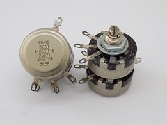1x SP-3 3.3Kohm A1-0.5W A2-1W 3.3Kohm SP3