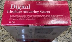 Radio Shack Digital Telephone Answering System Machine 43-784 No. TAD-1024 White