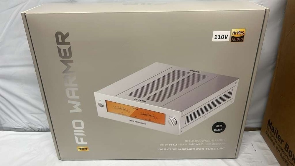 FiiO DESTOCK WARMER R2R TUBE DAC (BLACK)