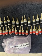 Mediabridge Banana Plugs Corrosion Resistant 24k Gold Plated Connectors 28 Piece