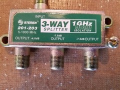 3-Way Coax Splitter Steren 201-203 1GHz 90 dB Isolation – QUANTITY OF 8