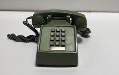 ITT 2500 Vintage Push Button Desk Telephone Avocado Green Landline Phone