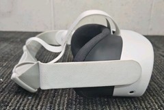 Meta P97 Quest 3S 128G Standalone All-in-One VR Headset with Controllers – White