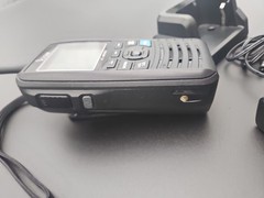 Icom IC-M94D VHF Marine Radio w/AIS & DSC w/ Charger – TESTED WORKS GREAT CLEAN