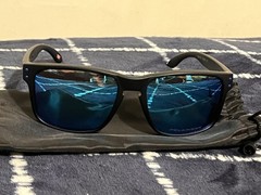 OAKLEY Holbrook MENS SUNGLASSES polarized BLUE/BLACK * new not box