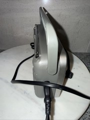 EXCELLENT PANASONIC RF-2400D AM/FM 2-BAND PORTABLE RADIO AC OR BATTERY POWERED