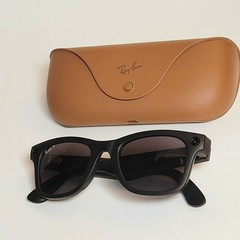 Ray-Ban Meta Wayfarer Gen 1 Black Graphite Polar RW4006 AI Smart Glasses