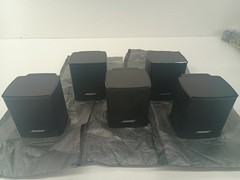 USED BOSE VIRTUALLY INVISIBLE SERIES II (P23015822)