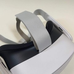 Meta Quest 3S 128GB Standalone All-in-One VR Headset P97