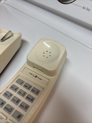 Vintage Radio Shack 43-581 Beige Trimline Corded Phone Wall Desk Landline