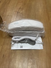 AT&T Trimline 213 Corded Phone Big Buttons Visual Ringer White Brand New