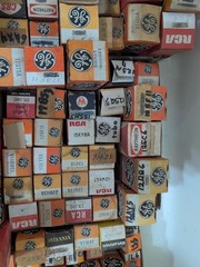 HUGE Lot of 300+ Vintage Various Brands Radio/TV Vacuum Tubes
