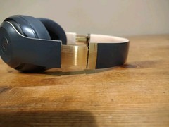 Beats Studio3 Wireless Over-Ear Headphones Matte Black Gold Pure ANC Bluetooth