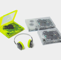 KM5 Instant Disk Audio CP1 Neon Yellow CD Player Bluetooth bpr BEAMS Japan New