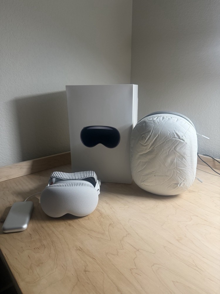 Apple Vision Pro M5 256GB