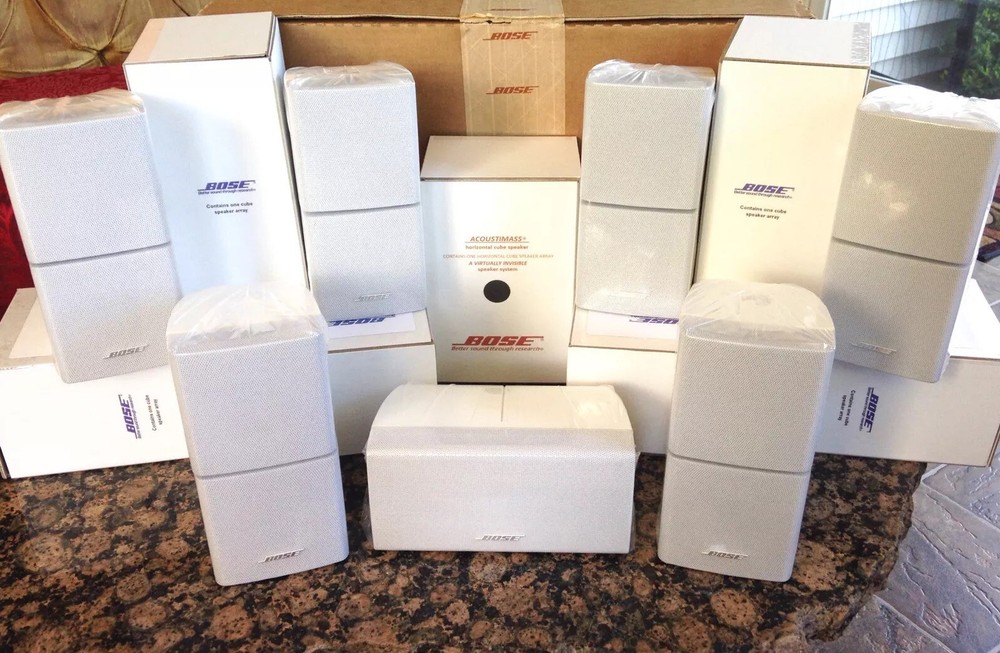 7 Bose MINT Double Cube Speakers DoubleShot 1 Center 6 Surround White 7.1 / 7.2