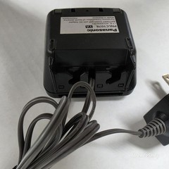 USED Panasonic PNLC1078 YA Cordless Phone Charger Dock with Black Cradle Base