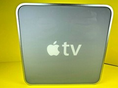 Apple TV Model No: A1218 100-240V 50-60 Hz ~ Untested