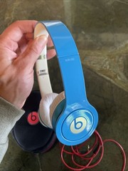 Beats by Dr. Dre Solo HD Headband Headphones – Light Blue W/ Original Box
