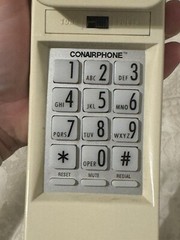 Conair Phone Slim Design Lighted Dial Desk Wall Mount Phone SW204HAC Ivory