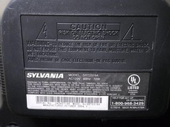 Sylvania SRT2319 SRT2319A 19″ CRT Retro Video Game Gaming TV Tested Works Great!