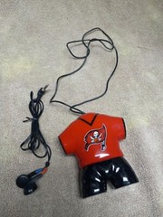 VINTAGE TAMPA BAY BUCCANEERS UNIFORM SPORT FM RADIO WITH HEADPHONES