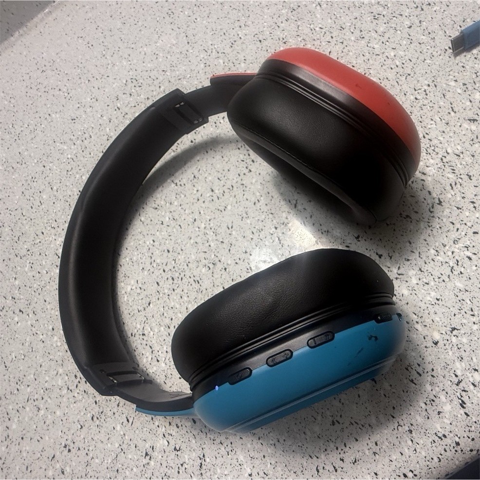 KOFIRE GAMING Bluetooth Over-Ear Headphones Adjustable Headband Black/Blue/Red