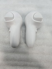 Meta Quest 3/3S Left & Right Controllers PAIR NO STRAPS FAST FREE SHIPPING a