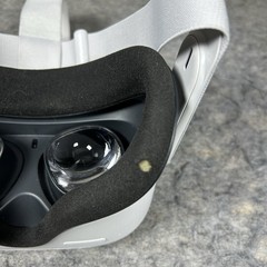 Meta Oculus Quest 2 128GB VR Headset W/ Controllers Tested & Working