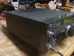 Icom IC-735 HF Transceiver with Original Manual