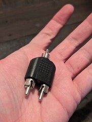 Audio Connectors Adapter Plug RCA Y Splitter AV Audio Converter 1Male to 2Male