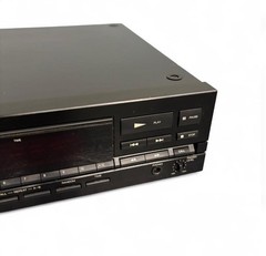 Denon DCD-810 PCM Audio Technology Double Super Linear Converter CD Player