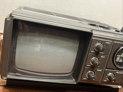 Sylvania Mini Combo MQ9014GY AM/FM Radio & TV Untested No Battery Cover