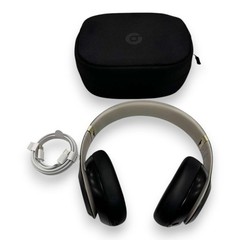 Beats Studio Pro Wireless Bluetooth Noise Cancelling Headphones Black/Gold