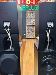 B&W BOWERS AND WILKINS CM1 CM2 CONCEPT 90 FLOOR STANDING SPEAKERS PAIR SET