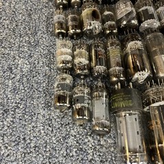 Vintage Vacuum Tube Lot Mixed Brands RCA GE Zenith Sylvania Untested 66+ Tubes