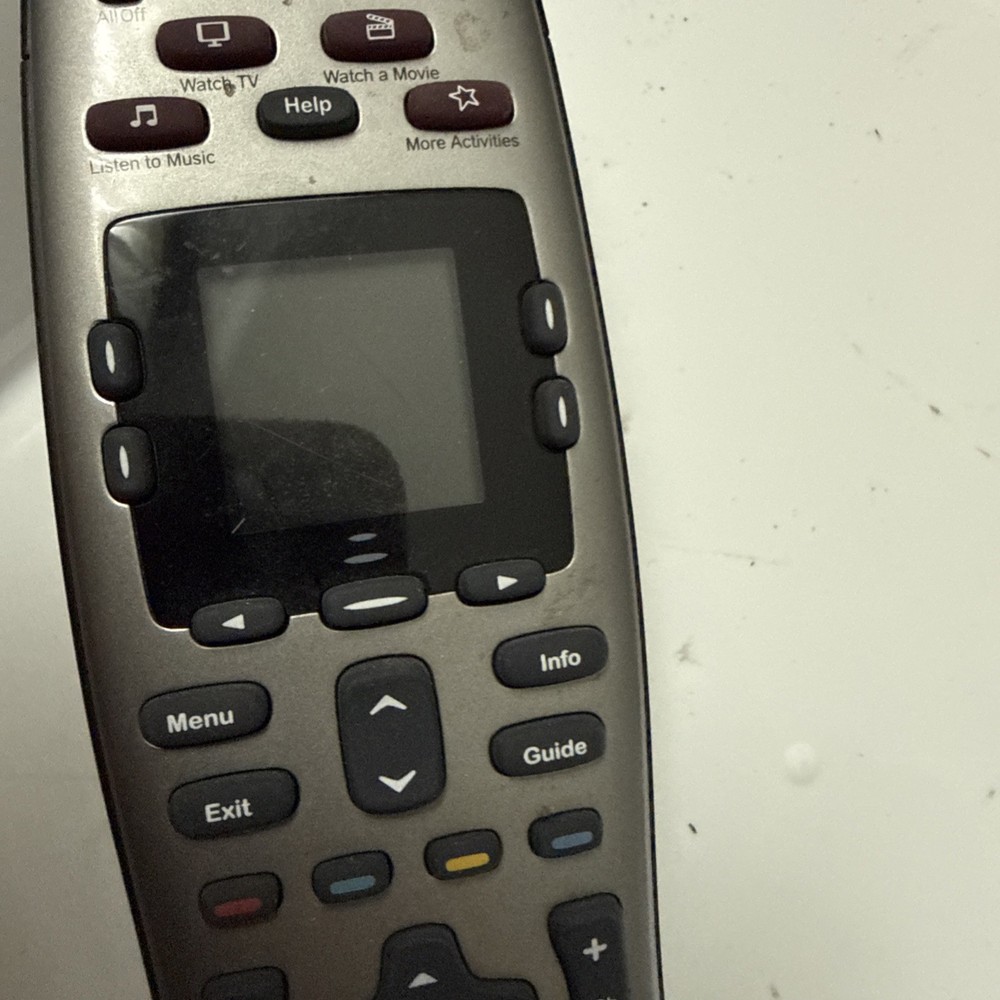 Logitech Harmony 650 Universal Advanced Remote Control