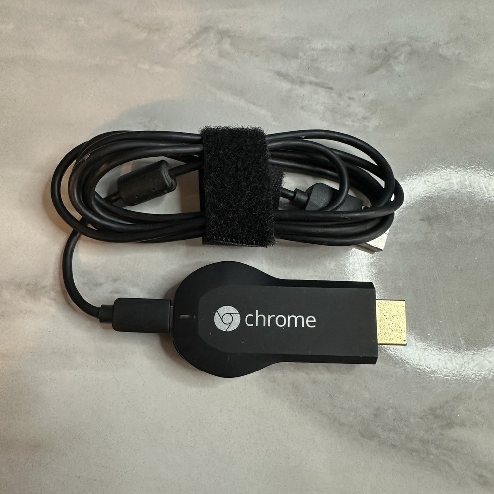 Google Chromecast 1st Generation H2G2-42 HDMI Streaming Media Player