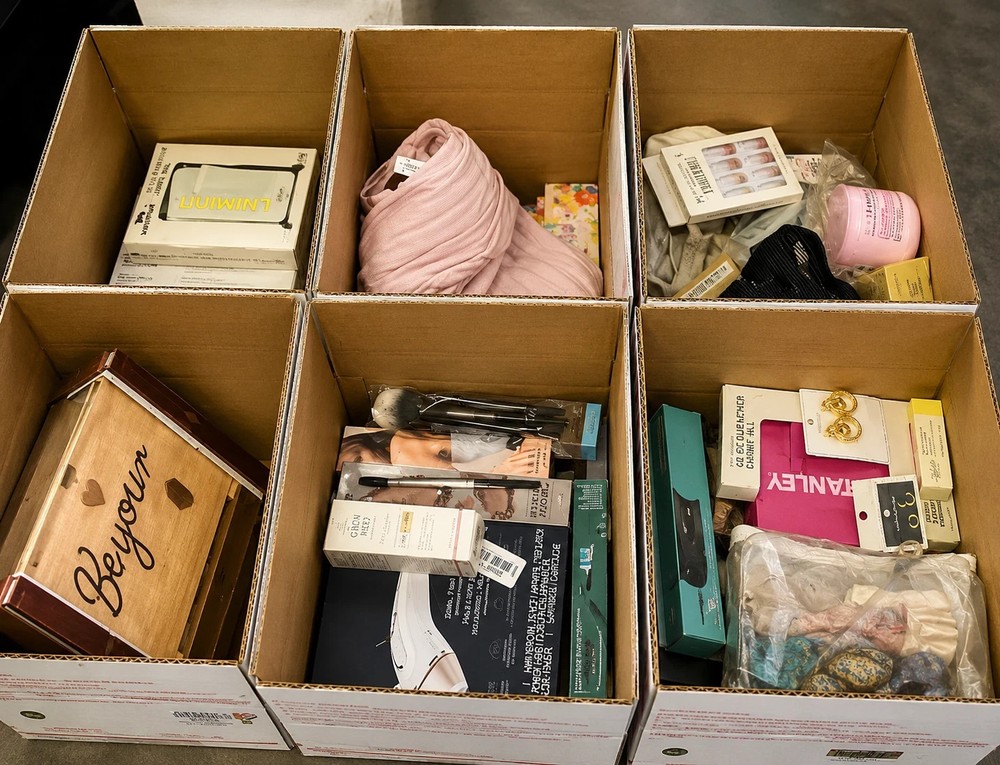 Premium Elite Amazon Mystery Box Bulk Overstock Merchandise