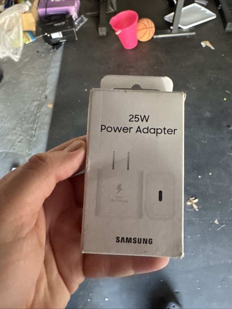 Samsung – 25W Super Fast Charging Wall Charger – White New/Sealed