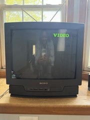Sony Trinitron KV-20TS29 20” CRT TV Retro Gaming with all Cables (Tested)