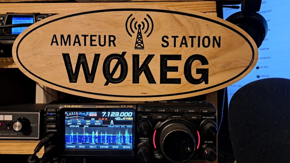 Carved And Painted Wood Callsign Plaque Wall Hanging Sign For Ham/Amateur Radio