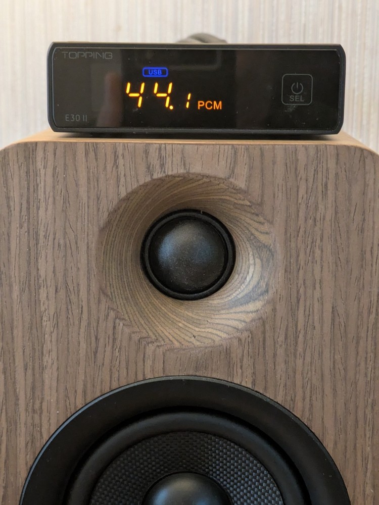 TOPPING E30 II – high-resolution, ultra-compact desktop DAC