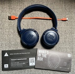 JBL Tune 510BT (Blue) Wireless Bluetooth On-Ear Headphones Mint Cond With Case