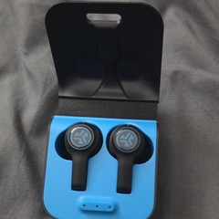 JLab True Wireless Bluetooth In-Ear Earbuds w/ Charging Case, Mic Black/Blue