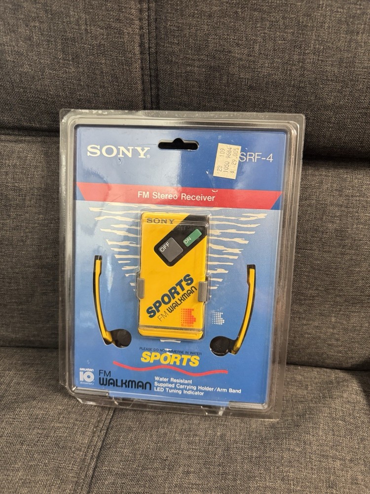 Factory Sealed!!! SONY SRF-4 FM YELLOW SPORTS STEREO WALKMAN PORTABLE RADIO