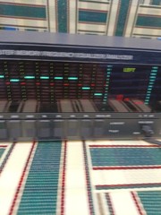 ADC SS-325X Sound Shaper Stereo Frequency Equalizer Spectrum Analyzer Works