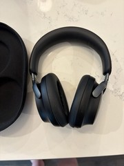 Bose QC Ultra Noise Cancelling Headphones – worn once