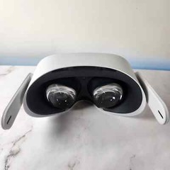 Meta Oculus Quest 2 VR 128GB Virtual Reality Headset Only TESTED